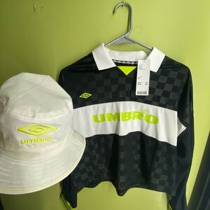 Umbro shirt w/ matching bucket